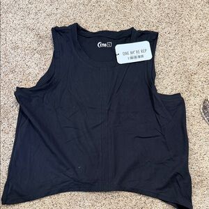 ZYIA Women’s Black Archer Tank